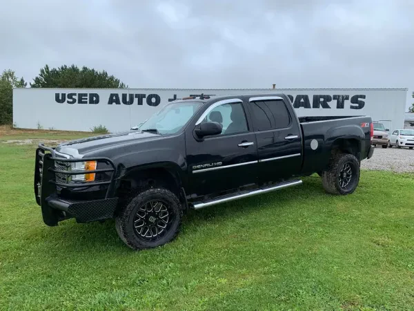Gene's Auto Parts - photo 2