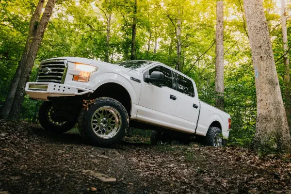 L & M Tire and Wheel - photo 4