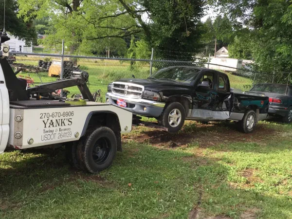 Yank's Towing & Recovery - photo 4