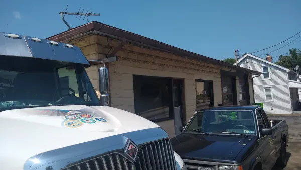 Criswell's Towing and Repair - photo 4