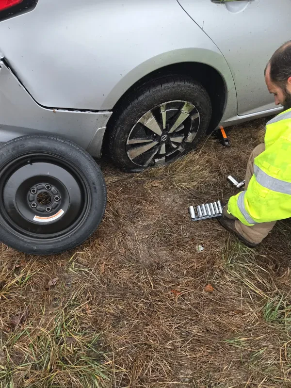 Howington's Towing And Auto Repair - photo 3