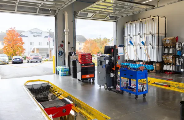 Strickland Brothers 10 Minute Oil Change - photo 4