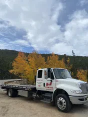 H & H Towing