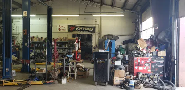 Rollinsville Auto - photo 3
