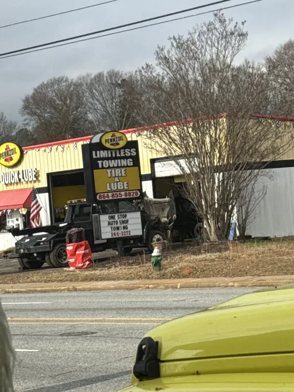 Limitless Towing, Tire, & Lube - photo 4