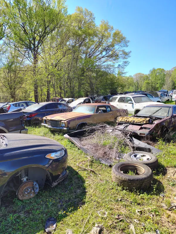 Hurley's Auto Sales & Salvage - photo 2