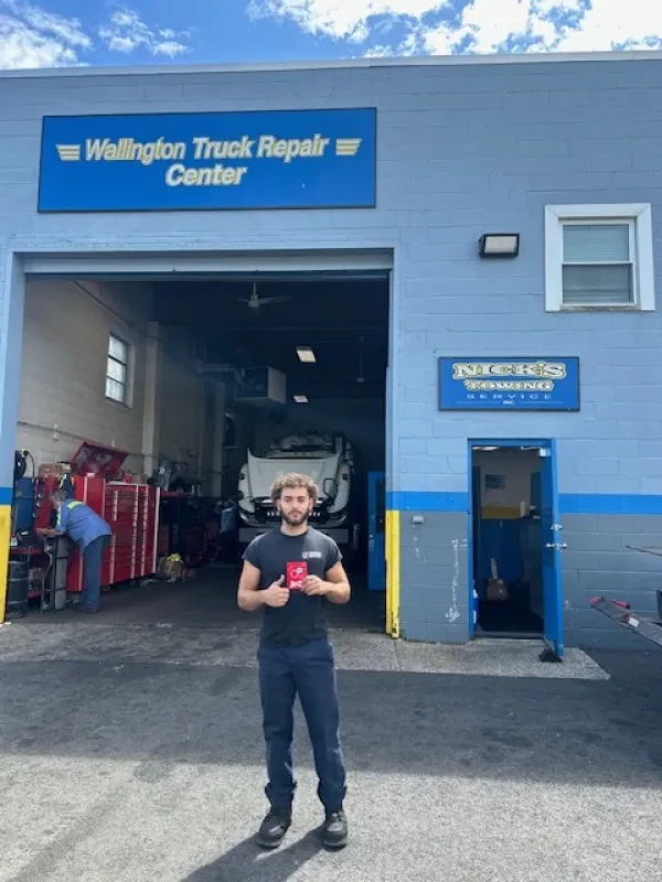 Wallington Truck Repair - photo 3