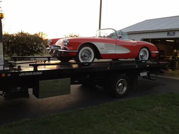 Max's 641 Towing & Service - photo 3