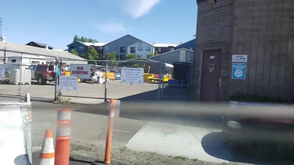 Petaluma Re-Cycling Center - photo 3