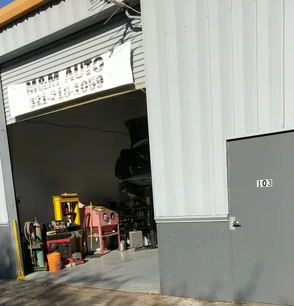 M & M Auto - photo 2