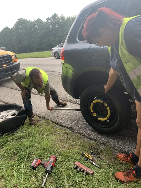 Jebby's Wrecker, Auto, Truck & Tire service & Roadside Assistance - photo 3