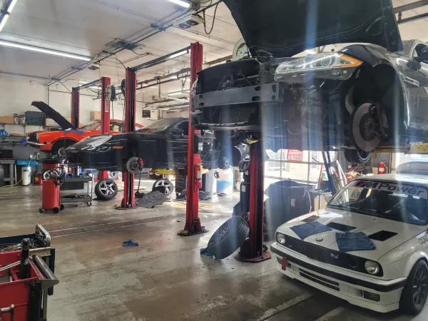 United Motorworks - photo 3