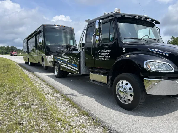 Pritchett's Towing - photo 3
