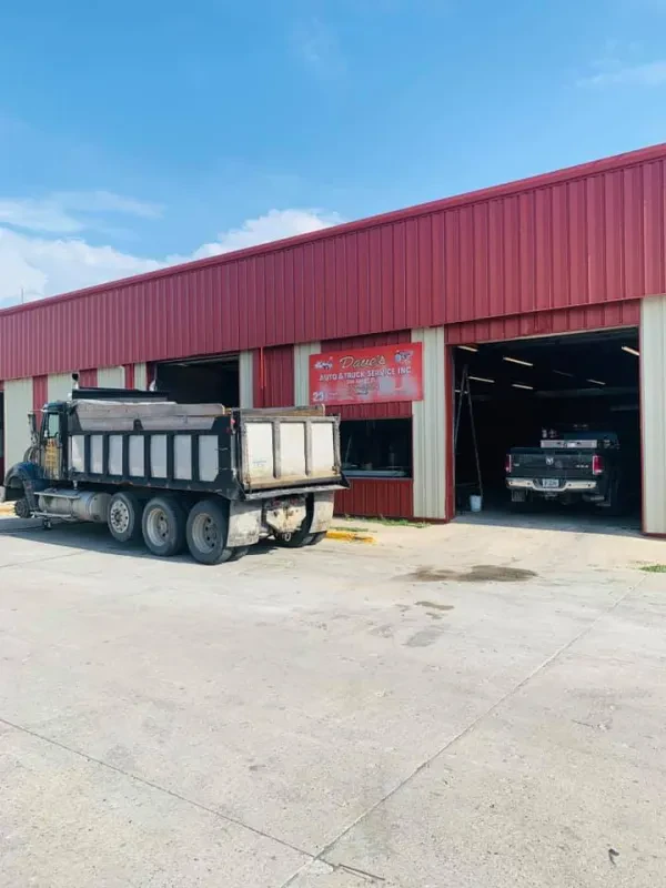 Papa's Truck & Trailer Repair LLC - photo 3