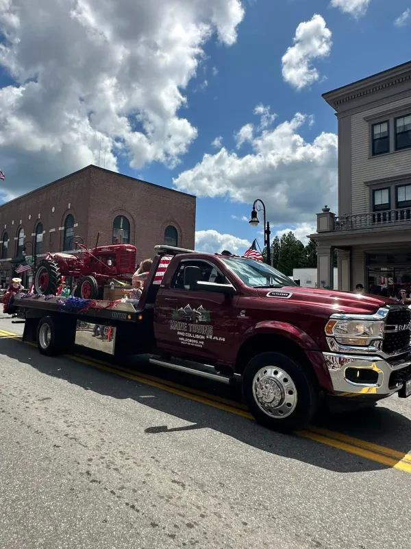 Maine Towing and Collision LLC - photo 2