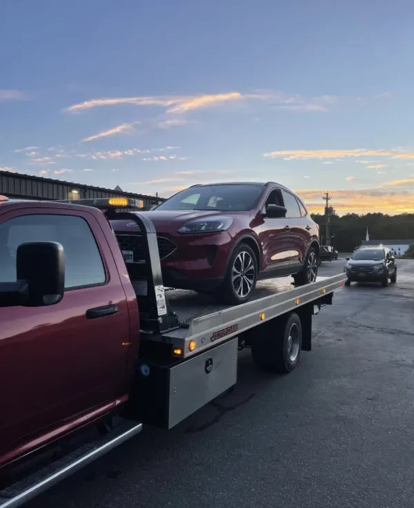 Maine Towing and Collision LLC - photo 4