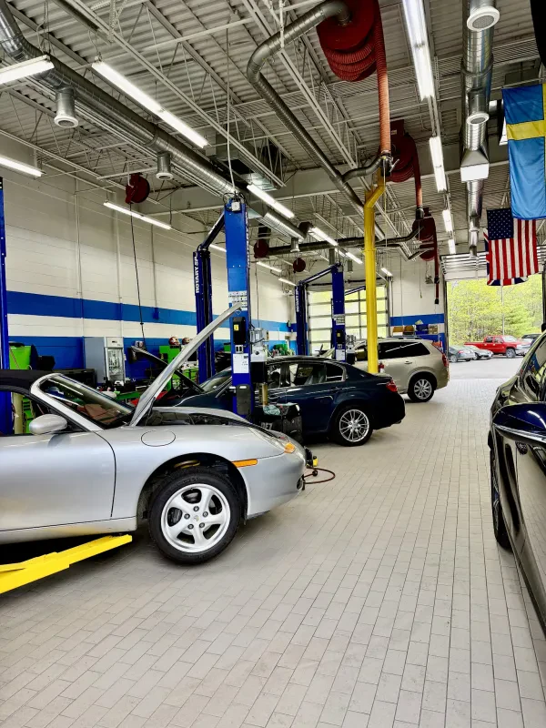 Atlantic Motorcar Center - Maine - Caring For People and Cars - photo 3