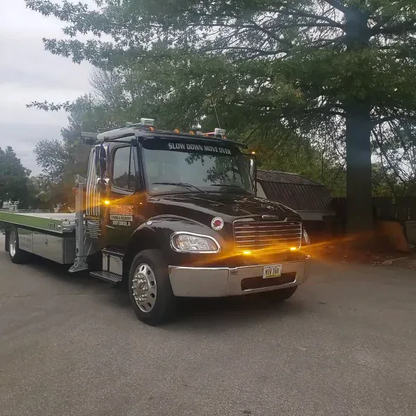 Mustaine's Towing & Recovery - photo 2