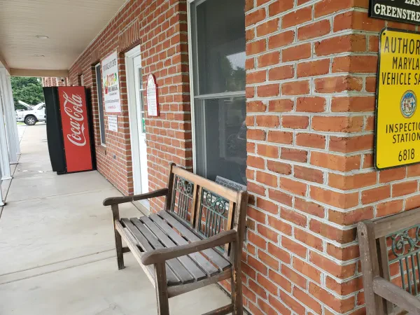 Fountaindale Auto Center - photo 2