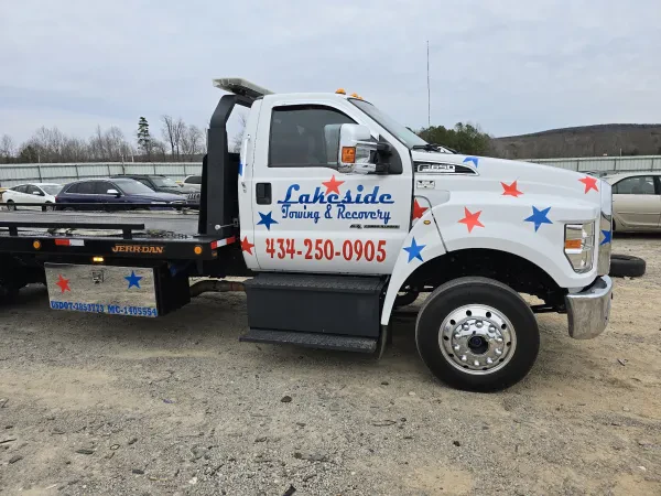 24/7 Lakeside Towing & Recovery - photo 2