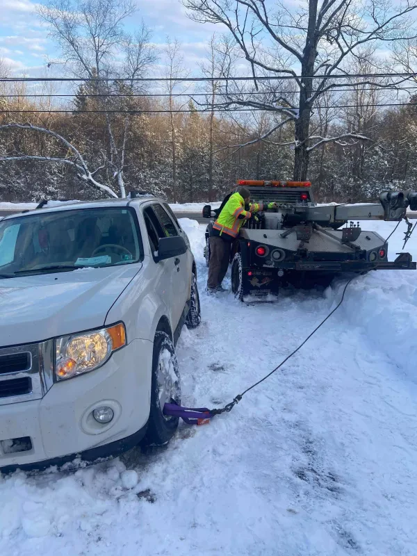 Kizer's Auto Body & towing - photo 4