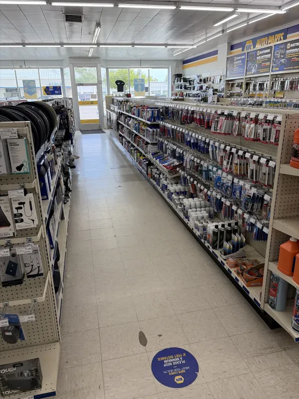 Tink's Superior Auto Parts - photo 3