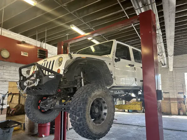 Dearden Towing and Auto Repair - photo 4