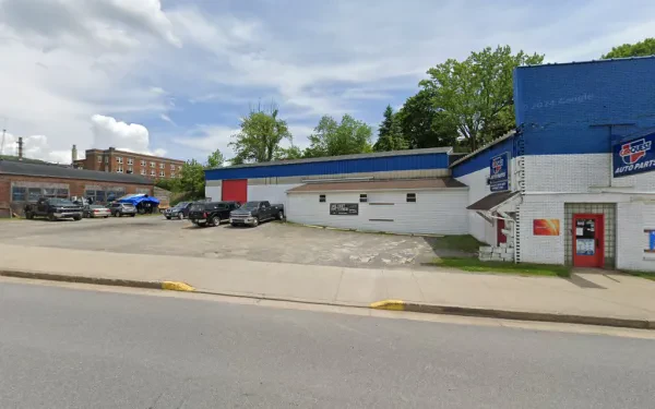 Carquest Auto Parts - D and D Auto Parts and Sound Center LLC - photo 4