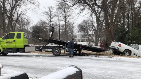 Brown's B&B Towing - Roadside and Flatbed Service - photo 3