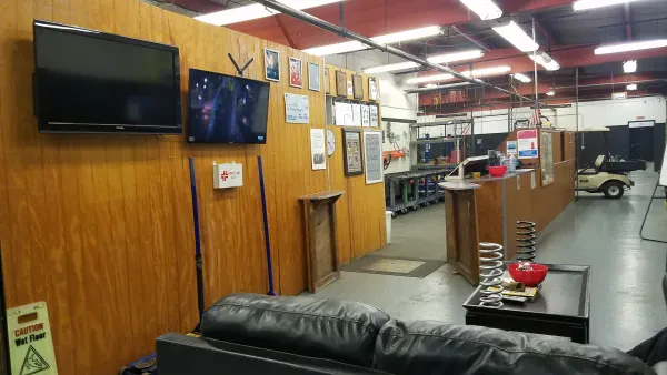 MWR Auto Skills Center - photo 3