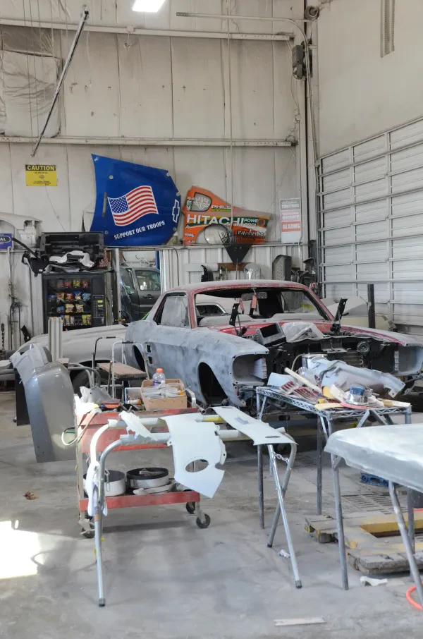 Greg's Body Shop - photo 4