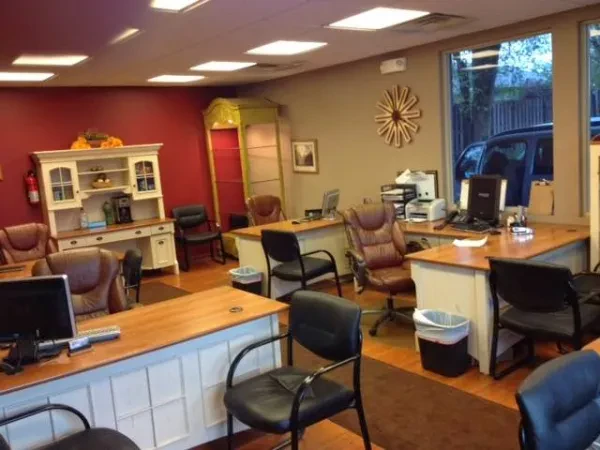 Gerald Auto Sales - photo 2