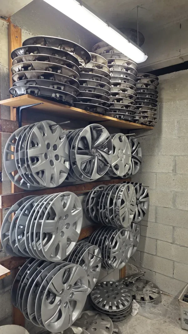 Hubcap Heaven - photo 4