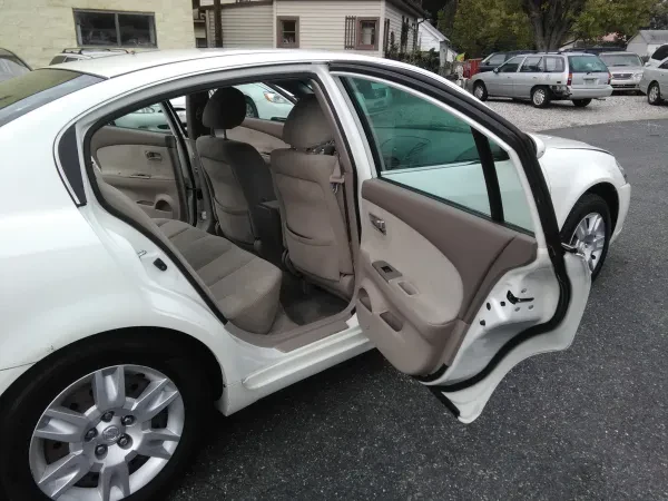 Riverside Automotive Inc - photo 3