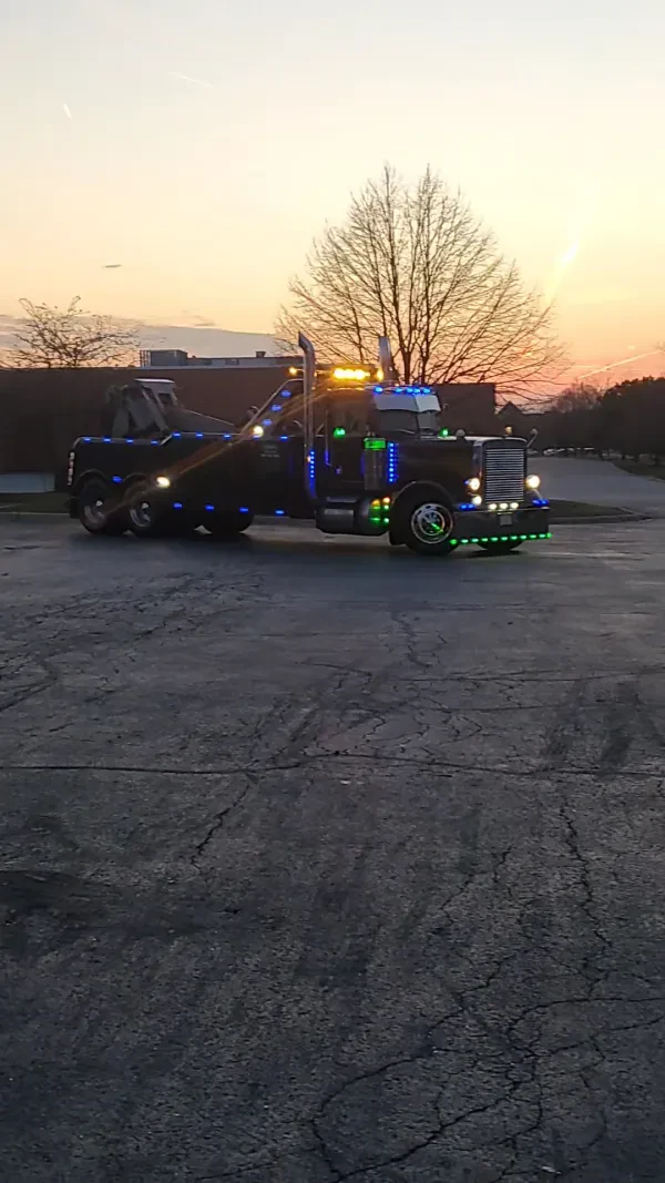 Sam's 24Hr Towing - photo 2