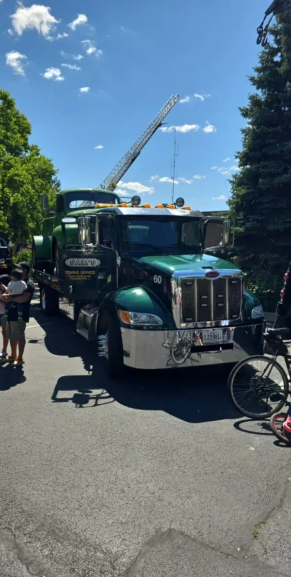 Sam's 24Hr Towing - photo 3