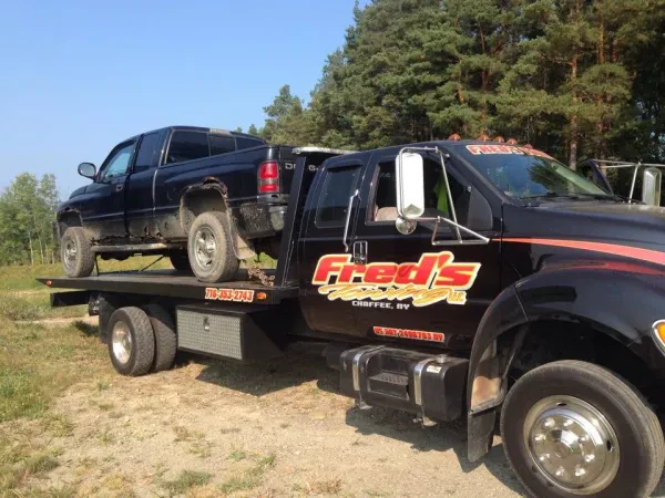 Fred's Towing - photo 3