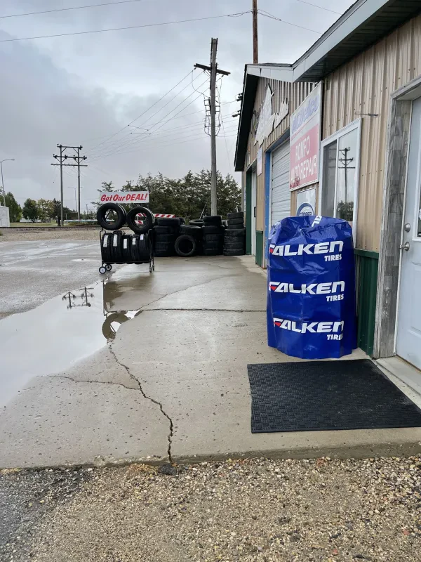 Romfo Auto Repair - photo 3