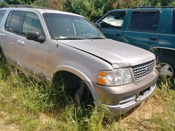 Mack's Auto Salvage - photo 4