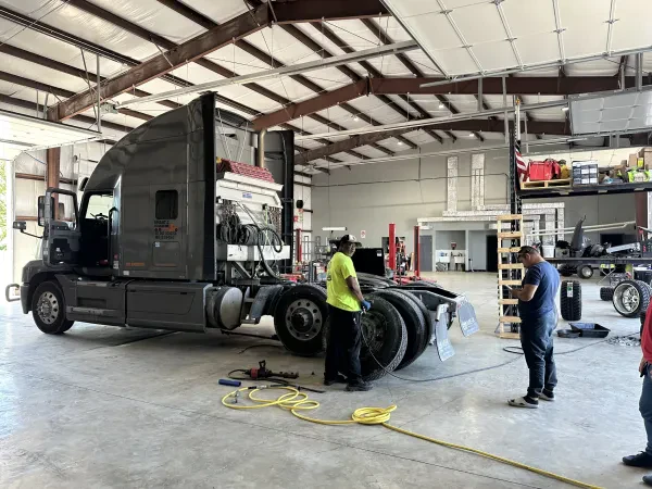 Rite Away Towing And Hauling LLC - photo 4