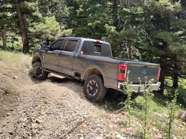 B & B Towing LLC 24hr Heavy and Light Duty Towing Service and Mountain Recovery. - photo 3