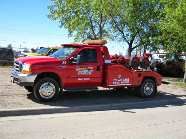 Interstate Towing & Recovery - photo 2