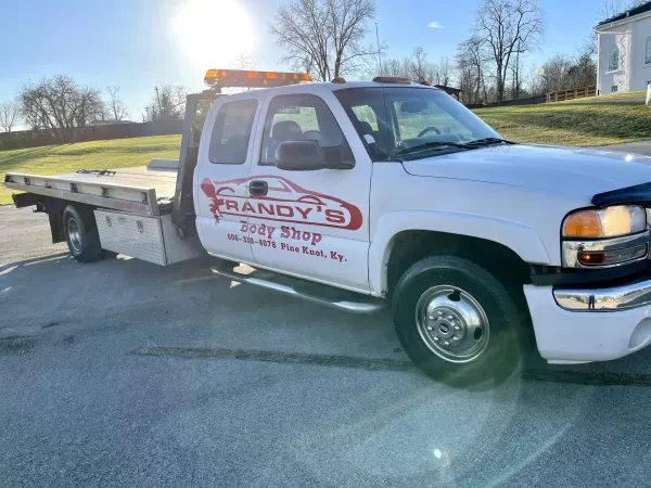 Randy's Body Shop & Towing - photo 3