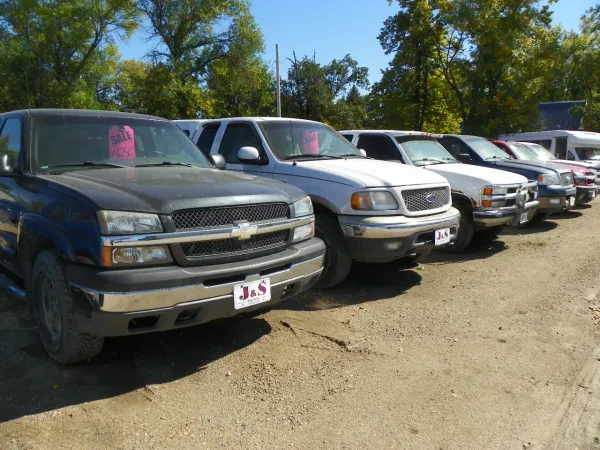 J & S Auto Sales - photo 3