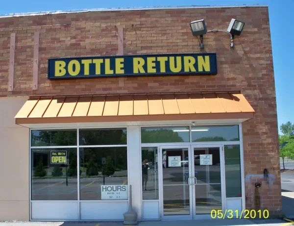 Bottle & Can Retrieval Center - photo 2