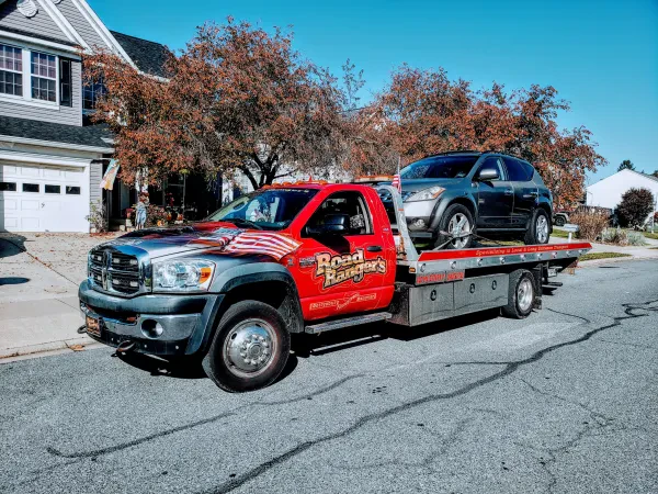 Road Ranger's Towing & Recovery Services - photo 4