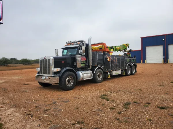 Cowboy's Wrecker Service - photo 4