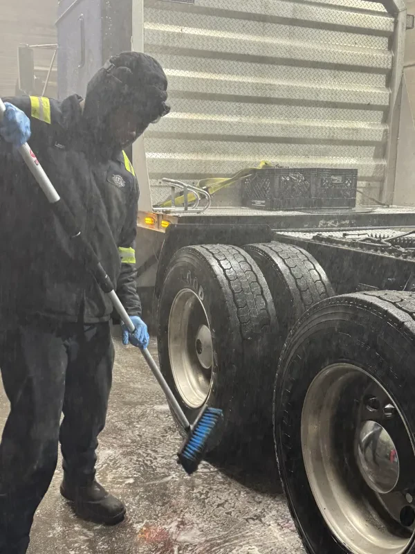 S and B Precision Company Quality Truck & Trailer Repair Towing - photo 2