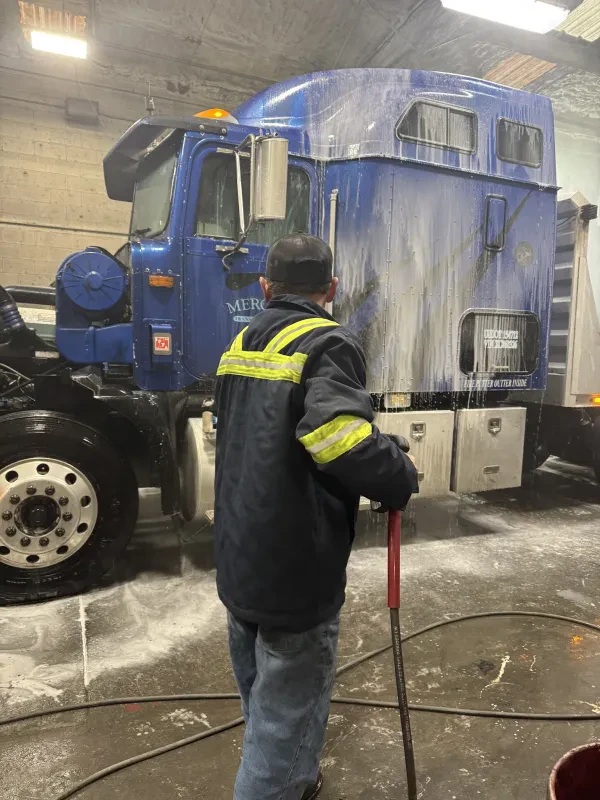 S and B Precision Company Quality Truck & Trailer Repair Towing - photo 3