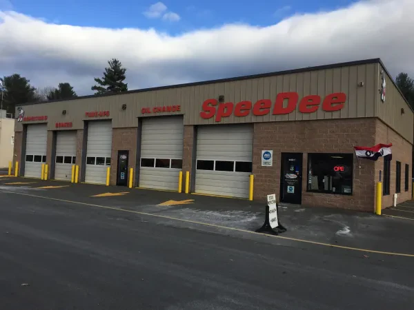 SpeeDee Oil Change & Auto Service - photo 3